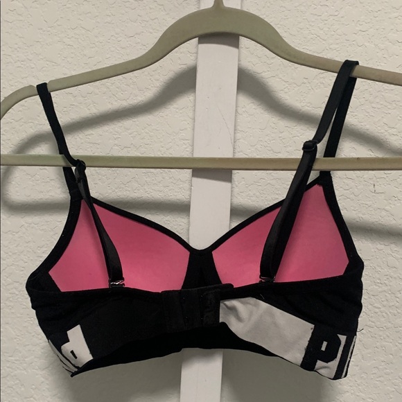 Pink Victoria’s Secret Lightly Lined Black Seamless Bralette Size XS - Picture 3 of 4